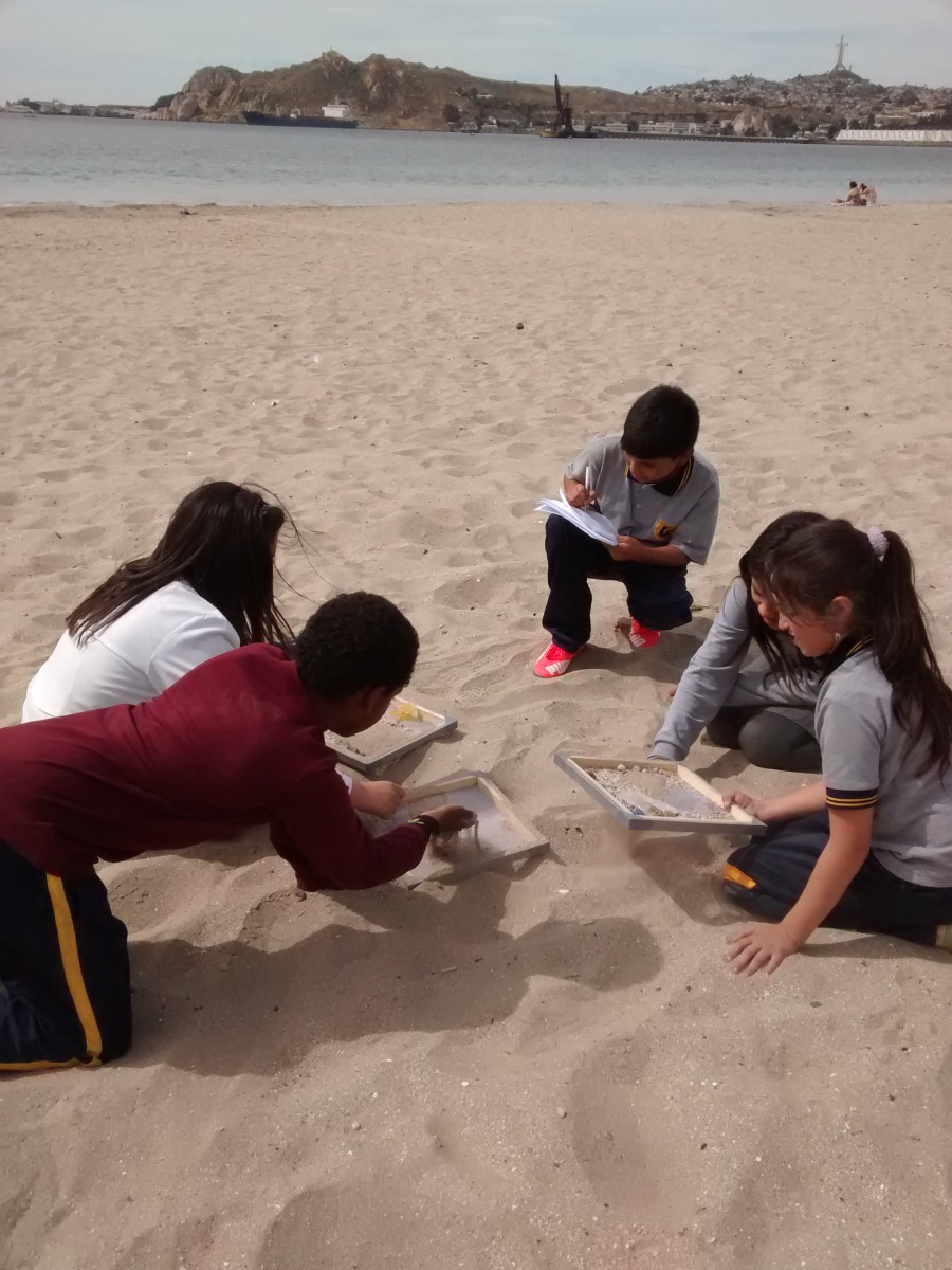 Microplastic Sampling – Eusebio Lillo´s School